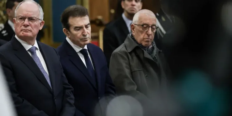Διατηρούμε ζωντανή τη μνήμη των θυμάτων της τρομοκρατίας