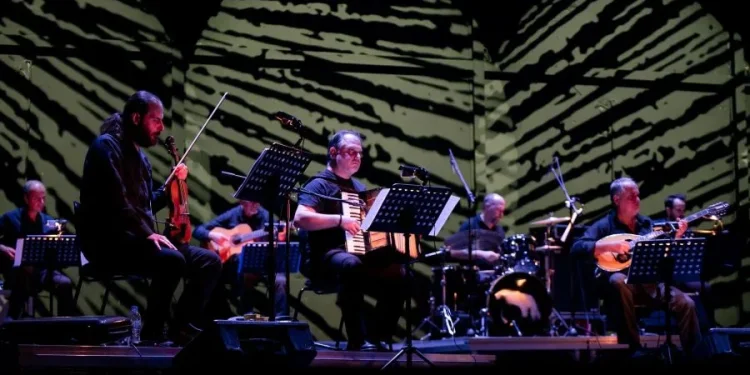 Η συναυλία «Εδώ είναι του Ρασούλη» έρχεται στο Θέατρο Ολύμπια