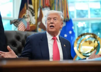 To σχέδιο του Τραμπ για να κυβερνήσει τη Βενεζουέλα – Ποιους θέλει να ελέγξει στο Καράκας και οι απειλές