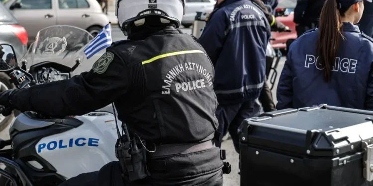 Κακουργηματική δίωξη στον διανομέα για τον διαπληκτισμό με 70χρονο στην Αχαρνών