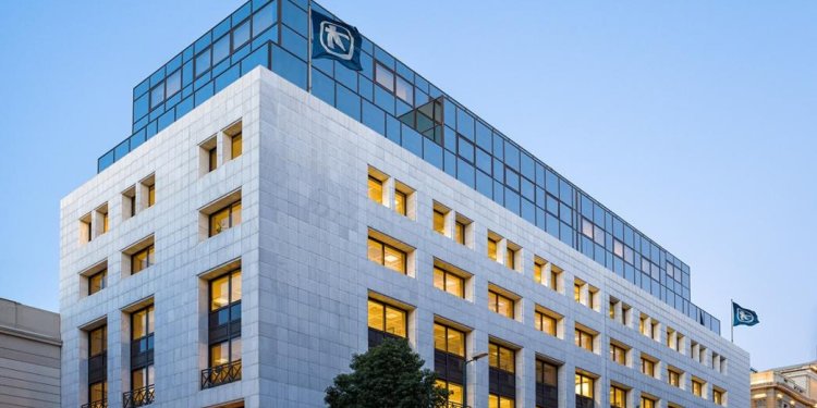 Alpha Bank: Ισχυρό πλεονέκτημα της ελληνικής οικονομίας τα πρωτογενή πλεονάσματα Alpha Bank: Ισχυρό πλεονέκτημα της ελληνικής οικονομίας τα πρωτογενή πλεονάσματα