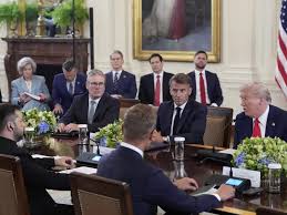 Η Ευρώπη μόνη μετά το Μόναχο: Συζητήσεις για πυρηνική ομπρέλα και κοινό στρατό