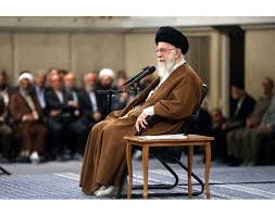 Η ηγεσία του Ιράν στο στόχαστρο της δυσης – Πώς λειτουργεί η εξουσία στην Τεχεράνη