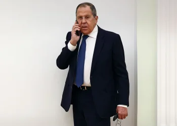 Σκληρή επίθεση Σεργκέι Λαβρόφ στην Κυβέρνηση Μητσοτάκη: «Η Ελλάδα διέκοψε συνεργασία δεκαετιών με τη Ρωσία»