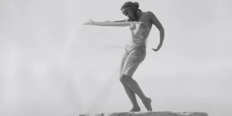 Μουσικοθεατρικό αναλόγιο με τη Μάγδα Μαυρογιάννη στο Ολύμπια