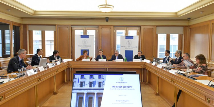 Την Τράπεζα της Ελλάδος επισκέπτονται οι πρόεδροι των SSM και SRB