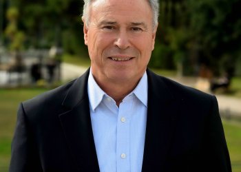 Γιάννης Σγουρος -Πολιτικά μηνύματα προς πάντες- ” Βελτιώστε τη λειτουργία της κεντρικής διοίκησης και αφήστε τα λόγια τα μεγάλα”.