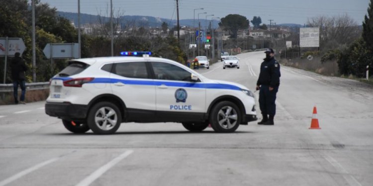 Συνελήφθη 30χρονος για επικίνδυνη οδήγηση στην Αττική