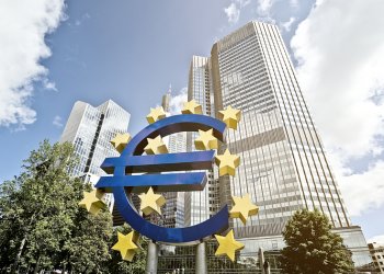 ΕΚΤ: Ξεκινά νέους ελέγχους για την έκθεση των τραπεζών σε ιδιωτικά δάνεια