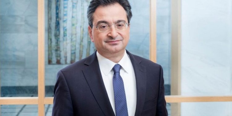 Καραβίας: Πάνω από 55% το payout έως το 2028 – Στα 2,3 δισ. ευρώ η οργανική κερδοφορία της Eurobank