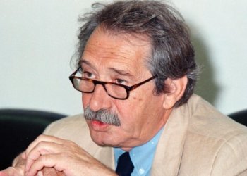 “Έφυγε” από τη ζωή ο δημοσιογράφος Αντώνης Κούρτης