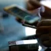 Στην Ελλάδα αυξάνονται το κάπνισμα και το άτμισμα στους εφήβους