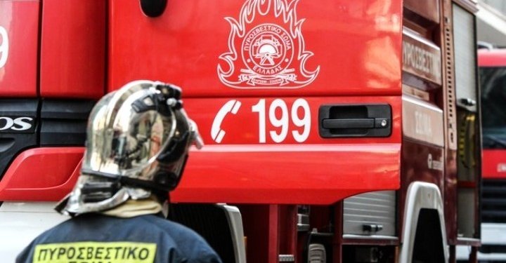 Πυρκαγιά σε αποθήκη εκκλησίας στη Λιοσίων