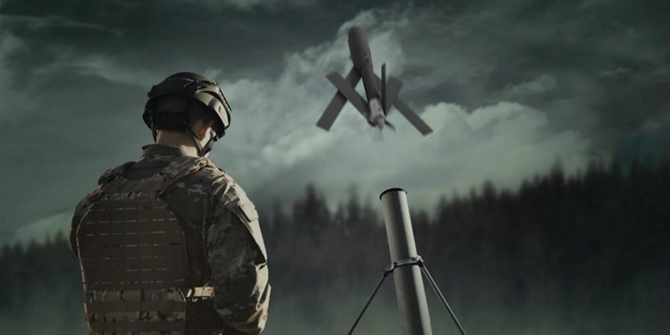 Ο ΖΕΛΕΝΣΚΙ ΚΑΝΕΙ ΠΟΛΙΤΙΚΗ ΚΑΙ Η ΕΥΡΩΠΗ ΠΛΗΣΙΑΖΕΙ ΤΟΝ ΚΑΙΑΔΑ