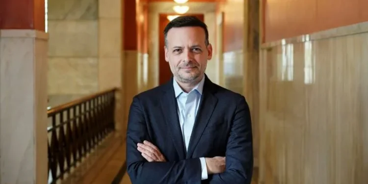 Ας αποφύγουμε τη χρήση βεγγαλικών και κροτίδων για να προστατέψουμε τους συμπολίτες μας και τους τετράποδους φίλους μας