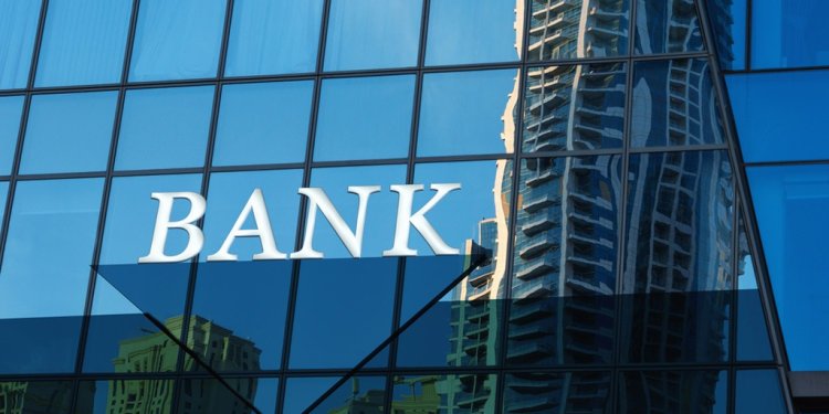 Autonomous: Ρίσκο για τον τουρισμό από τα καύσιμα αεροσκαφών – Πού εκτίθενται περισσότερο οι τράπεζες