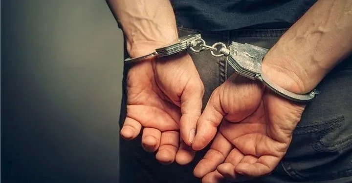 Σύλληψη 35χρονου για απόπειρα ανθρωποκτονίας και ενδοοικογενειακή βία
