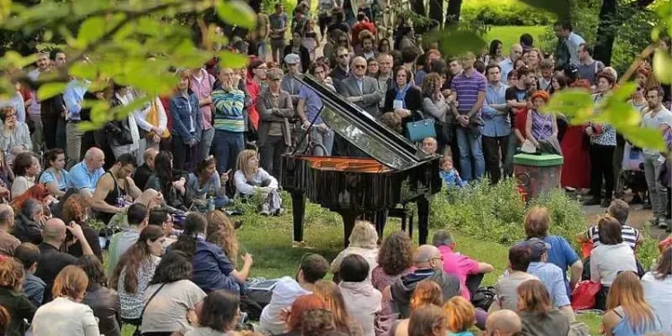 PIANO CITY ATHENS: 10 μέρες γεμάτες δωρεάν συναυλίες στα πιο απρόσμενα σημεία της Αθήνας