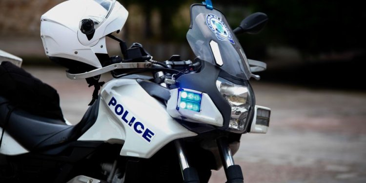 Θεσσαλονίκη: Συνελήφθη 30χρονος οδηγός – «Έπιασε» 209 χλμ/ώρα στην περιφερειακή οδό