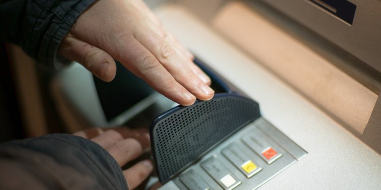 Συνελήφθη αρχηγικό μέλος εγκληματικής οργάνωσης που διέπραττε κλοπές οχημάτων και εκρήξεις σε Α.Τ.Μ. Συνελήφθη αρχηγικό μέλος εγκληματικής οργάνωσης που διέπραττε κλοπές οχημάτων και εκρήξεις σε Α.Τ.Μ.