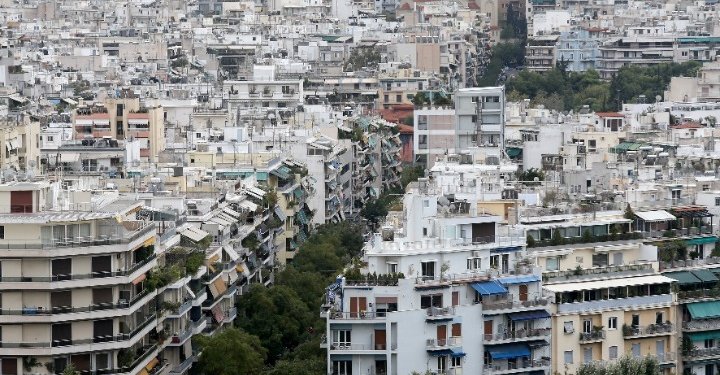 Δήμος Αθηναίων: Να παραχωρηθούν στους Δήμους όλοι οι χώροι στρατοπέδων εντός του αστικού ιστού για να γίνουν πάρκα και κοινόχρηστοι χώροι