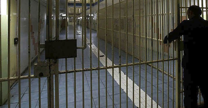 Νιγρίτα Σερρών: Στα χέρια της αστυνομίας ύποπτος για τη φονική συμπλοκή με δύο νεκρούς κρατούμενους στις φυλακές Νιγρίτα Σερρών: Στα χέρια της αστυνομίας ύποπτος για τη φονική συμπλοκή με δύο νεκρούς κρατούμενους στις φυλακές