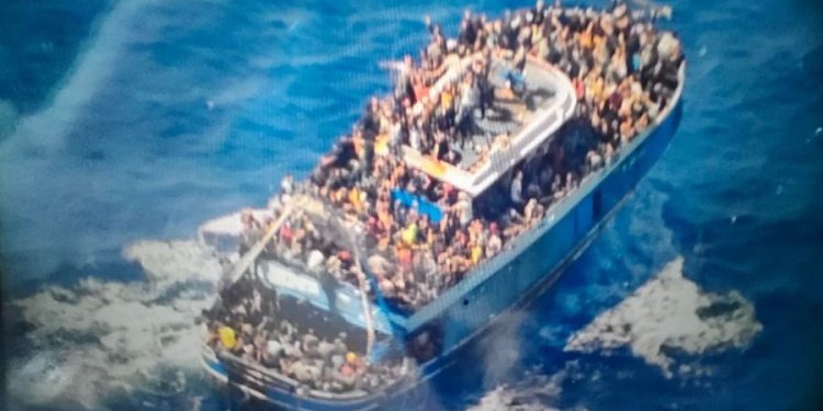 Ψήφισμα για το ναυάγιο της Πύλου ενέκρινε η πλειοψηφία του Δημοτικού Συμβουλίου της Αθήνας