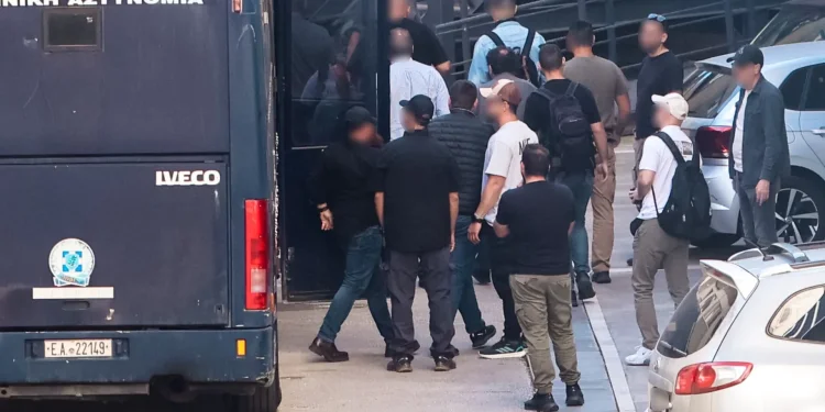 ΟΠΕΚΕΠΕ: Ελεύθεροι μετά την απολογία τους οι δέκα από τους συνολικά δεκαεπτά κατηγορουμένους