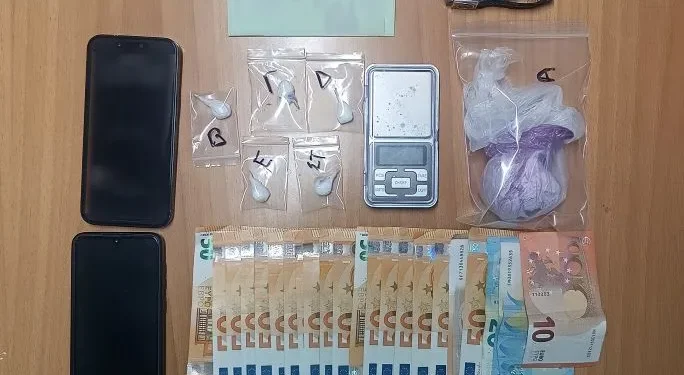 Δυο συλλήψεις σε περιοχή της Χαλκιδικής για διακίνηση και κατοχή ναρκωτικών ουσιών