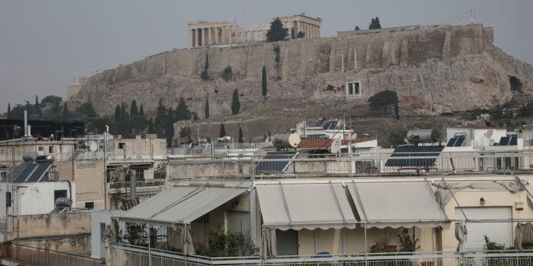 ΚΙΝΔΥΝΟΣ ΚΟΙΝΩΝΙΚΗΣ ΚΑΤΑΡΡΕΥΣΗΣ ΜΕ ΑΦΟΡΜΗ ΤΗΝ ΣΤΕΓΗ