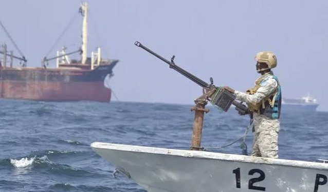 Eρυθρά Θάλασσα: Aνεβάζουν τους τόνους οι Χούθι, σε επιφυλακή η ευρωπαϊκή επιχείρηση “Ασπίδες”