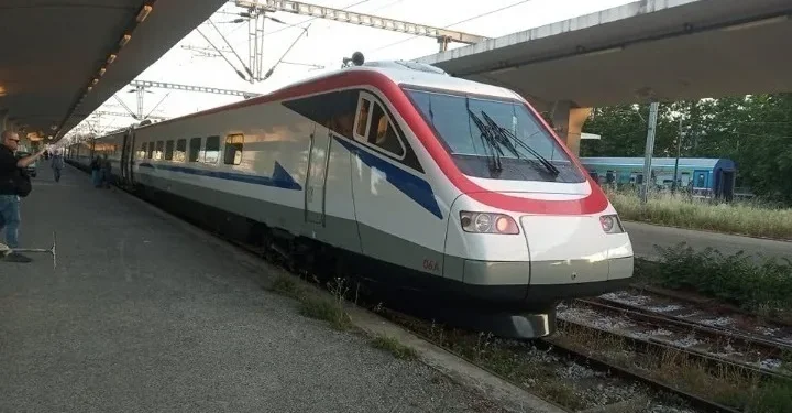 Hellenic Train: Αποκαταστάθηκε η ηλεκτροδότηση και η σιδηροδρομική κυκλοφορία στο τμήμα Θεσσαλονίκη – Λιτόχωρο – Θεσσαλονίκη