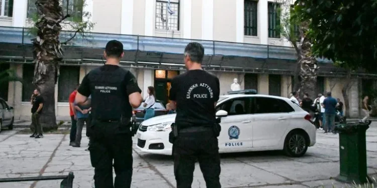 ΚΝΕ για τον θάνατο του 20χρονου στο Άργος: Το έγκλημα είναι κρατικό – Εκτέλεση εν ψυχρώ