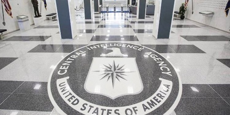 Ο αρχηγός της CIA κατά τη μυστική επίσκεψή του στη Μόσχα προειδοποίησε τη Ρωσία να μην επιτεθεί στο ΝΑΤΟ