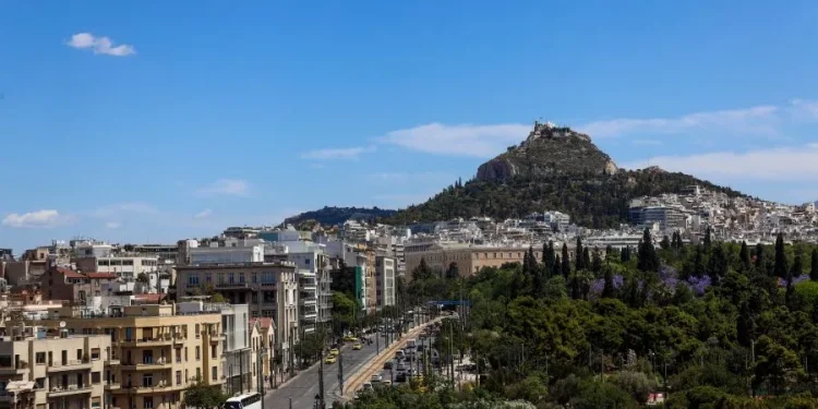 Δήμος Αθηναίων: Σε αυξημένη επιφυλακή οι υπηρεσίες λόγω ισχυρών ανέμων – «Κλείνει» ο Λόφος Φινόπουλου