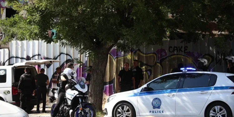 Στον ανακριτή σήμερα ο 26χρονος Αφγανός για τη δολοφονία της 38χρονης Βρετανίδας Στον ανακριτή σήμερα ο 26χρονος Αφγανός για τη δολοφονία της 38χρονης Βρετανίδας