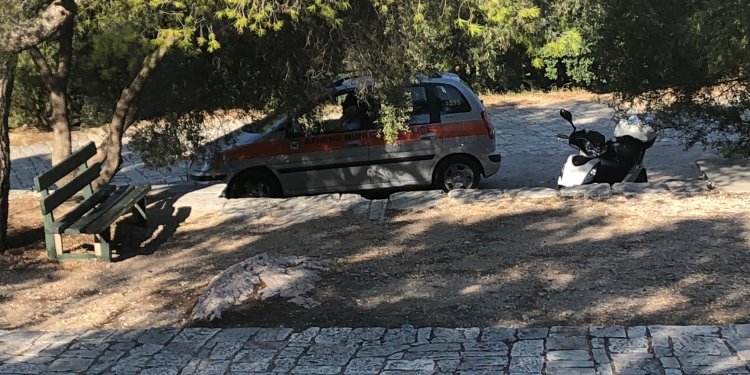 Δήμος Αθηναίων: Σε ετοιμότητα οι υπηρεσίες για τον κίνδυνο πυρκαγιών – «Κλείνει» ο Λόφος Λυκαβηττού από τα μεσάνυχτα