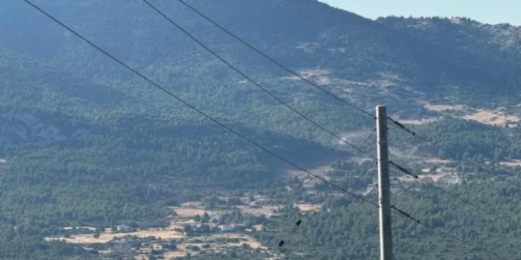THE FAQ- Ηχηρή απάντηση στη σπέκουλα και τα κίτρινα δημοσιεύματα: Φωτιά στη Δυτική Αττική: Πώς οι αντιπυρικές ζώνες έσωσαν τα Βίλια