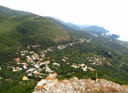 THE FAQ – Από τα «χρυσά» χαρτοφυλάκια… στα «τοπικά» της Ανθούσας!