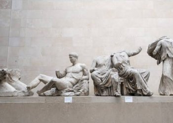 Η σημασία των παλαιών θέσεων του Βρετανού πρωθυπουργού Αντι Μπέρναμ υπέρ της επιστροφής των Μαρμαρων του Παρθενωνα