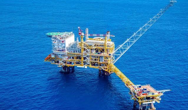 ΤΑ ΠΡΟΚΛΗΤΙΚΑ ΚΕΡΔΗ 5,73 ΤΗΣ BP ΚΑΙ ΤΟ …ΚΟΜΜΟΥΝΙΣΤΙΚΟ ΣΥΝΘΗΜΑ 
