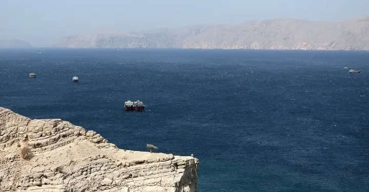«Μαύρη λίστα» 45 τάνκερ για παραβιάσεις στα Στενά του Ορμούζ, ανακοίνωσε το Ιράν: Ανάμεσά τους και ελληνόκτητα