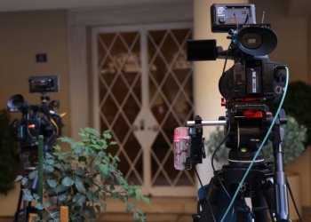 Θάνατος Μαζωνάκη: Στη φυλακή το ζευγάρι των γιατρών
