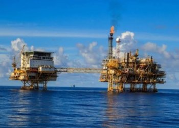 Το πετρέλαιο συνεχίζει την «αναρρίχηση» μετά την κορυφή των 100 δολαρίων – «Λάδι στη φωτιά» οι δηλώσεις Τραμπ